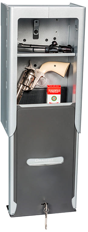 Lekkert vegghengt skap åpent